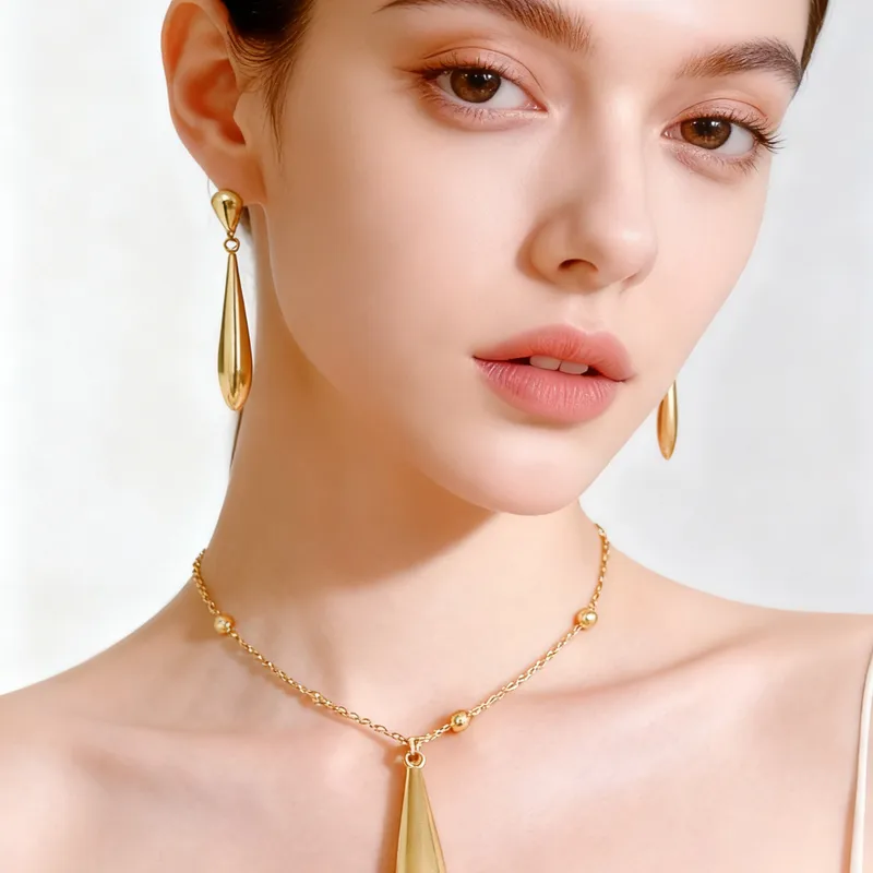 Wholesale 304 Stainless Steel Geometric Electroplating Stone-Free Golden Plated Simple Style Classic Style IG Style Earrings Necklace