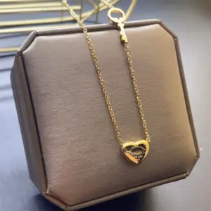 8919 Three-Dimensional Peach Heart-Gold