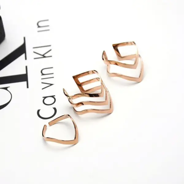 Wholesale PVD Coated Real Gold Plated 18K Gold Geometric 304 Stainless Steel Waterproof Non Tarnish
