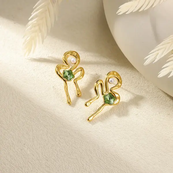 Wholesale PVD Coated Real Gold Plated Geometric Starfish Flower 304 Stainless Steel Modern Style Waterproof Non Tarnish Ear Studs