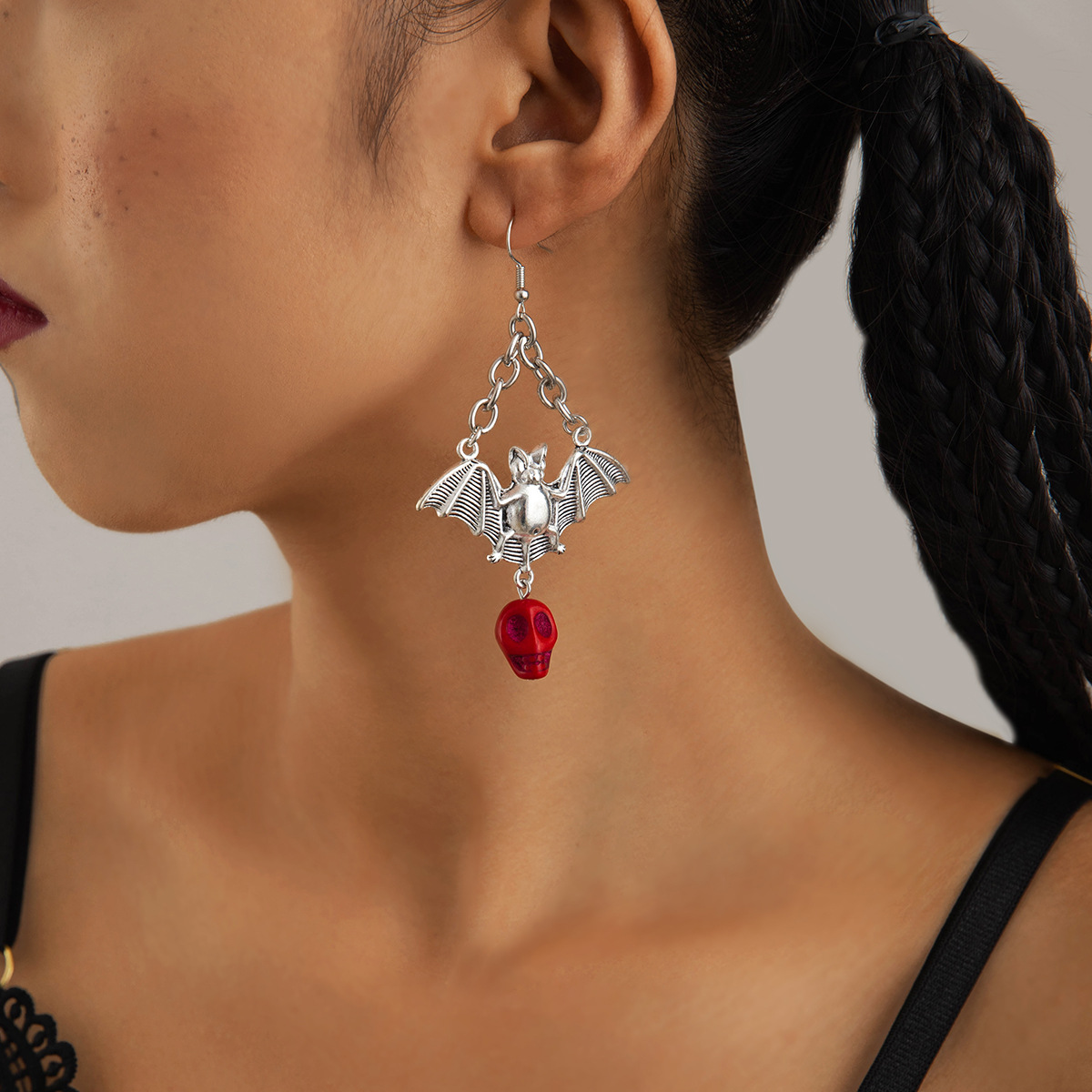 Wholesale funny skull alloy earrings