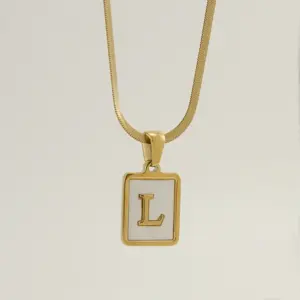 Letter L [Including Chain]]