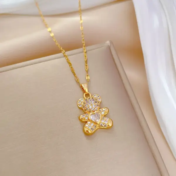Wholesale Golden Plated 304 Stainless Steel Electroplating Zircon Animal Bear Cute Pendant Necklace For Women'S