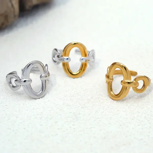 Wholesale PVD Coated Real Gold Plated 18K Gold Circle 304 Stainless Steel Casual Simple Style Waterproof Non Tarnish Adjustable Ring