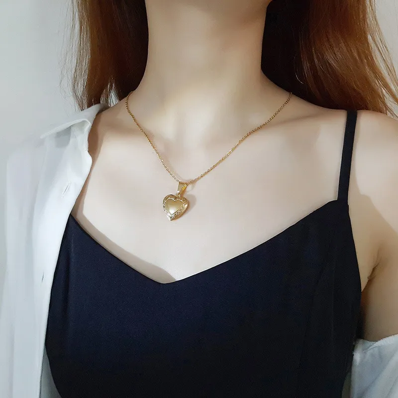 Wholesale Jewelry Simple Style Heart Shape 201 Stainless Steel Zircon 18K Gold Plated Plating Stainless Steel Necklaces