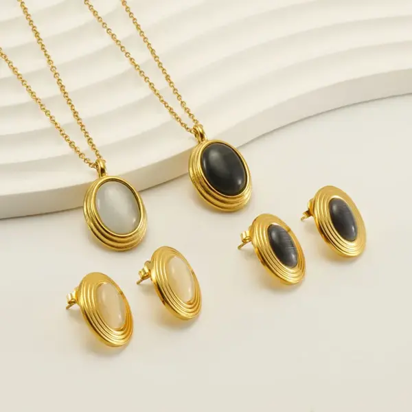 Wholesale PVD Coated 18K Gold Plated Oval 304 Stainless Steel Elegant Waterproof Non Tarnish Earrings Necklace