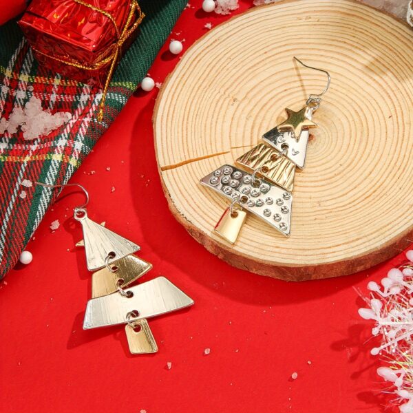 oly-88bda6de8b573af7222ec5e5e6c41f30 Wholesale Two tone Christmas tree earrings
