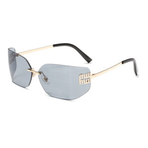 Transparent gray sheet