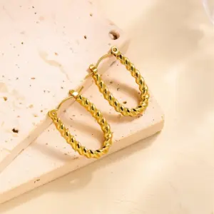 EH0112 Earrings / Gold