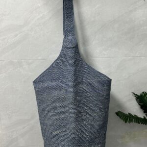Gray blue