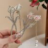 oly-89b6693f805168ea4b601e53b4e85e16 Wholesale Advanced Cat's Eye Stone Tulip Tassel Hairpin Women's Back of Head Twist Clip Frog Buckle Headess