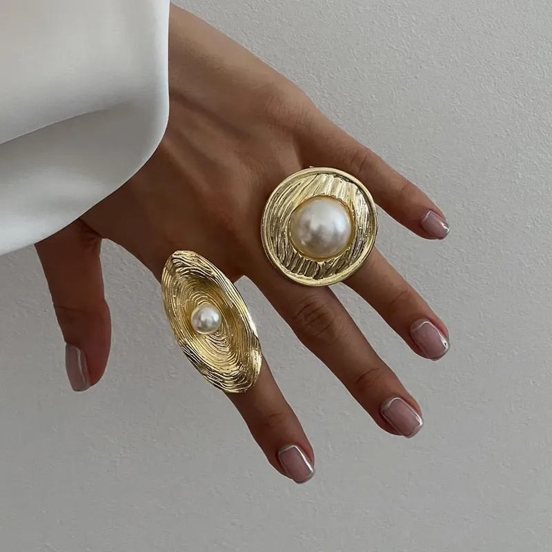 Wholesale 304 Stainless Steel Imitation Pearl Oval PVD Coated 18K Real Gold Plated Artistic Gold Rings