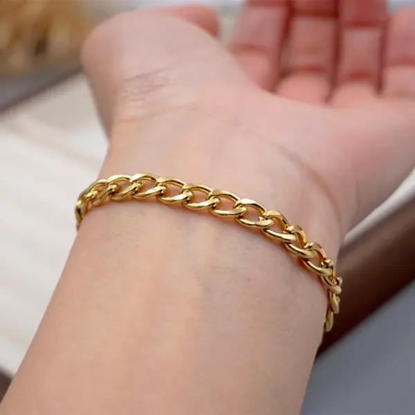 Ferroalloy Solid Color Vacuum Plating Real Gold Plated Simple Style Streetwear Waterproof Non Tarnish Gold Bracelets