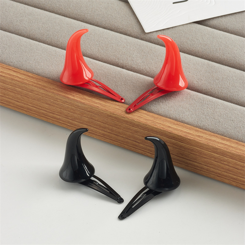 Wholesale devil horns ees cute anime headess edge clip