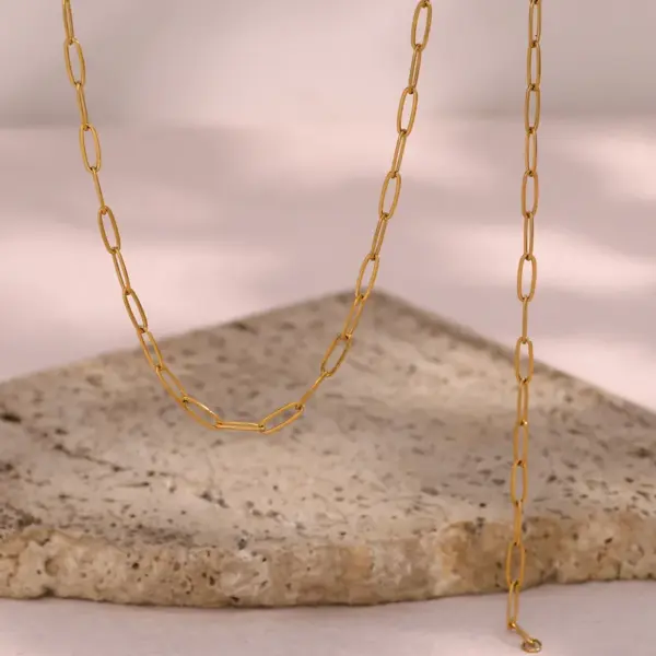 Wholesale PVD Coated Real Gold Plated 18K Gold Solid Color 304 Stainless Steel Elegant Retro Waterproof Non Tarnish 304 Stainless Steel Bracelets Necklace