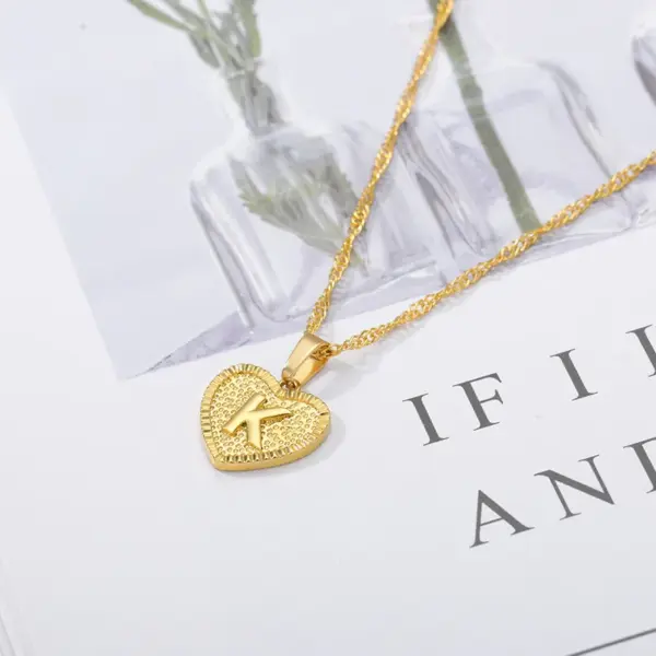 Wholesale PVD Coated Real Gold Plated Letter Stainless Steel Copper Simple Style Waterproof Non Tarnish 304 Stainless Steel Lobster Trigger Clasp Closure Pendant Necklace