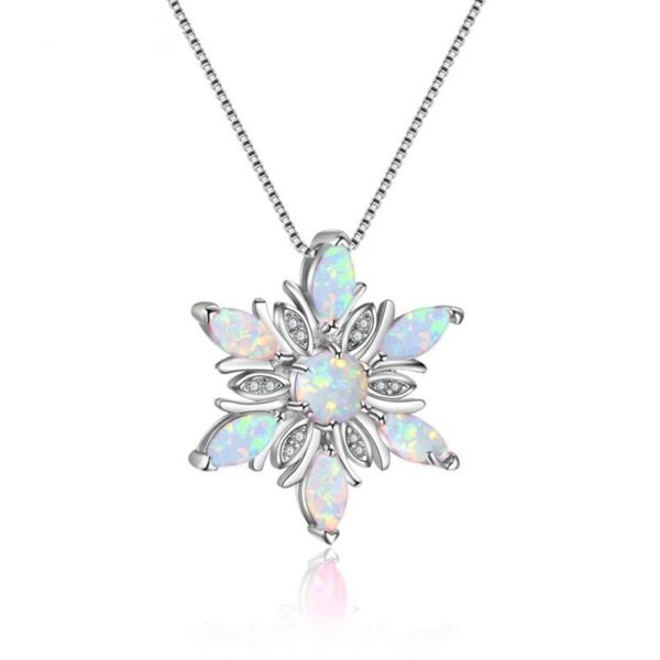 Wholesale Yansheng Cross-border Fashion Jewelry Opal Opal Opal Aobao Snowflake Necklace Pendant Christmas