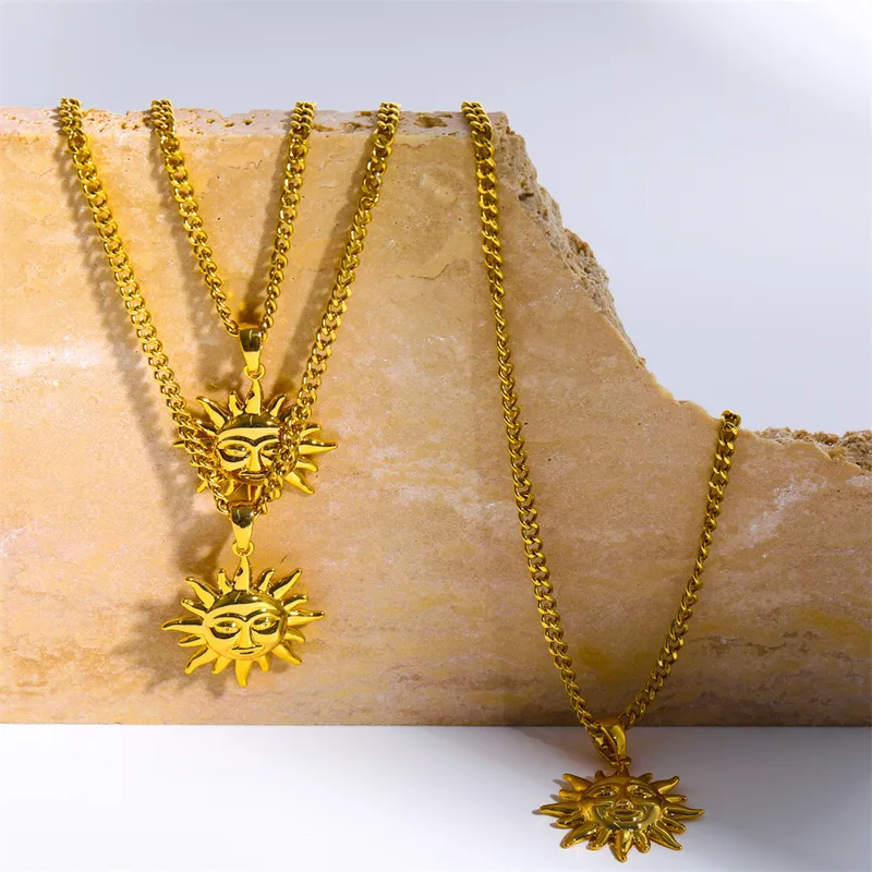 Wholesale Water Plating 18K Gold Plated Human Face Tower Sun Copper Retro Copper Sweater Chain Necklace