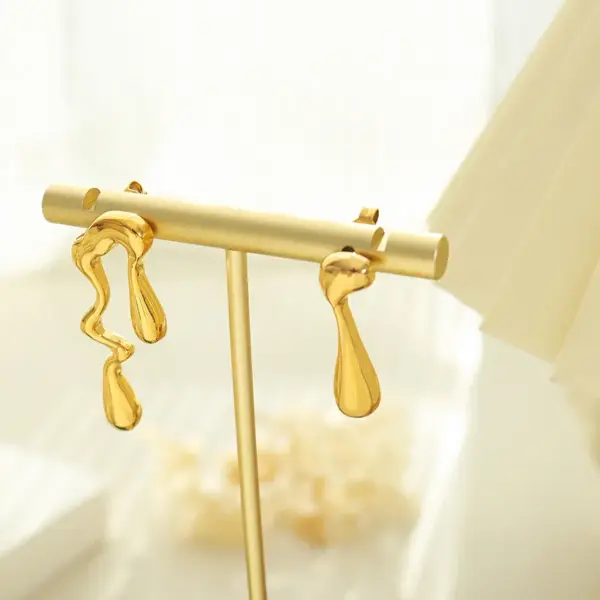 PVD Coated Real Gold Plated Asymmetrical Titanium Steel French Style Waterproof Non Tarnish Ear Studs