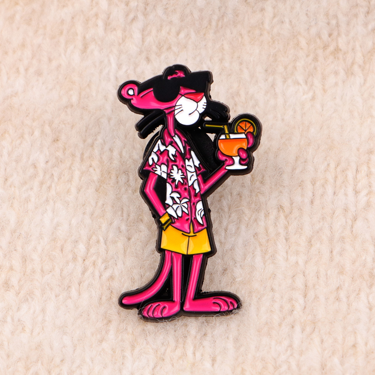 Wholesale Pink Cartoon Brooch Metal Badge Aessories