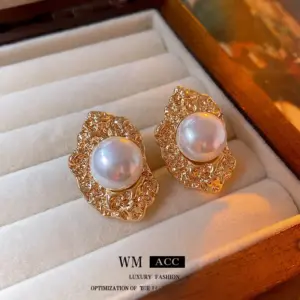 Silver Needle mid-ancient geometric pleated pearl ear clip (environmentally friendly electroplating)