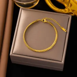 【SLE101】Chain / Gold