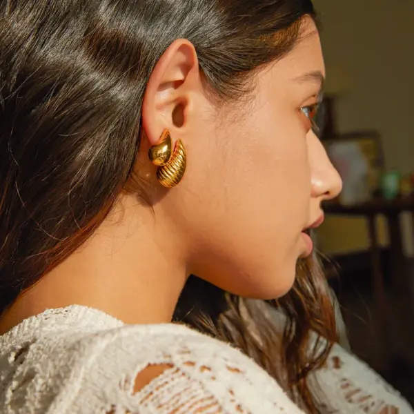 PVD Coated Real Gold Plated Water oplets 316 Stainless Steel IG Style Waterproof Non Tarnish 316 Stainless Steel Ear Studs