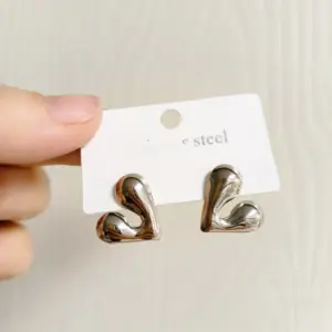 Steel Color Earrings 001 / 18k