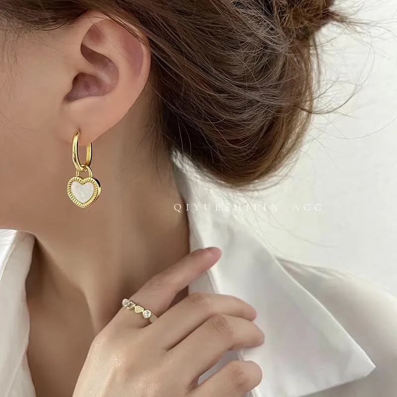 Wholesale 1 Pair Fashion Heart Shape Plating 304 Stainless Steel Acrylic 18K Gold Plated Stainless Steel Earrings