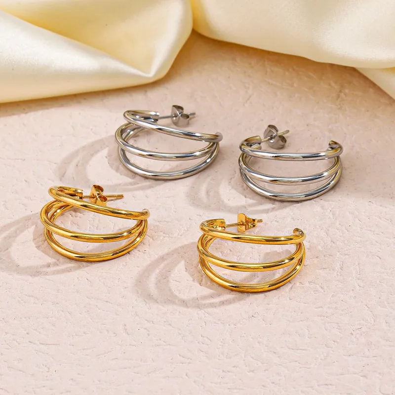 Wholesale 1 Pair Classic Style Geometric Plating 304 Stainless Steel 18K Gold Plated Earrings