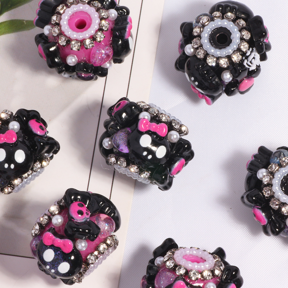 Wholesale The Latest Ghost Skull Straight Hole Loose Beads DIY Mobile Phone Chain Key Chain Bag Chain Jewelry Aessories