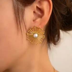【XKE0213】Pearl Sunflower Earrings / Gold