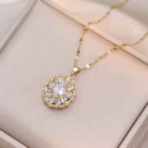 X1169 White Zircon Necklace