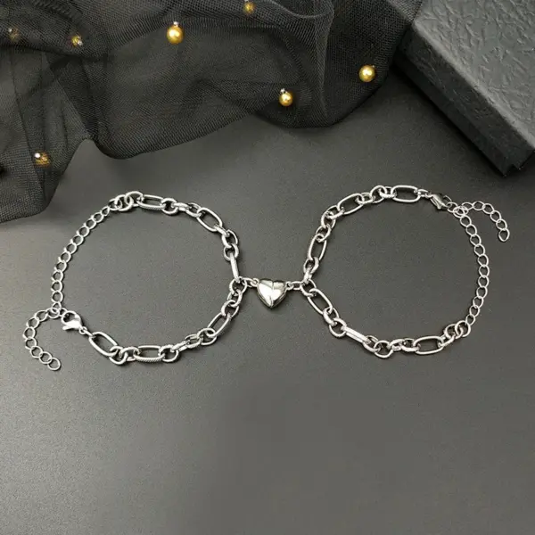 Simple Style Heart 304 Stainless Steel No Inlaid Bracelets In Bulk