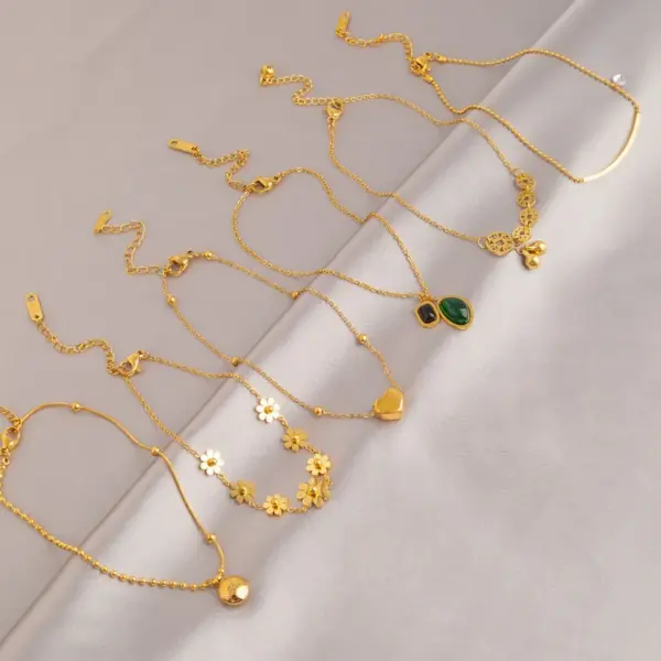 Wholesale Simple Style Heart Shape Flower Butterfly Resin Titanium Steel Wholesale Anklet