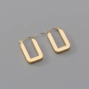 【XKE0187】Rectangular Earrings / Gold