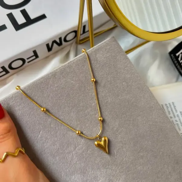 Ion Plating (IP) Heart Shape 304 Stainless Steel Simple Style Classic Style Waterproof Non Tarnish Earrings Necklace