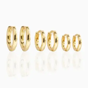 Gold / 18K