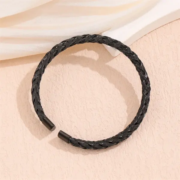 Wholesale 201 Stainless Steel Solid Color Vacuum Plating 18K Gold Plated 18K Gold Simple Style Box Chain Gold Silver Bracelets
