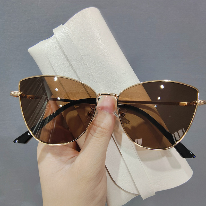 Wholesale Cross-border wholesale metal small frame cat's eye sunglasses women's small red book recommend European and American street sunglasses AliEx