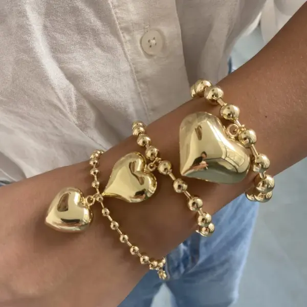 Wholesale Simple Style Heart Shape Copper Plating Gold Plated Bracelets