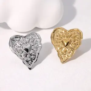 Wholesale Trendy Gold-Plated Stainless Steel Heart Ring Fashionable Luxury Titanium Steel Jewelry Sweet Casual Party All Seasons Women