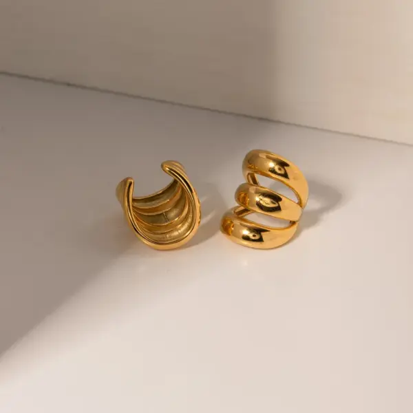 Wholesale PVD Coated Real Gold Plated 18K Gold Solid Color 304 Stainless Steel IG Style Waterproof Non Tarnish 304 Stainless Steel Ear Cuffs