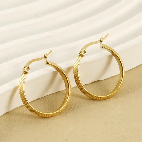 oly-8d2bed4d12d6e1e3fbc9f1530259ccdb Wholesale PVD Coated 18K Gold Plated Round Stainless Steel Retro Simple Style Waterproof Non Tarnish Hoop Earrings