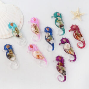 Seahorse shaped mixed color (from 6 pieces)
