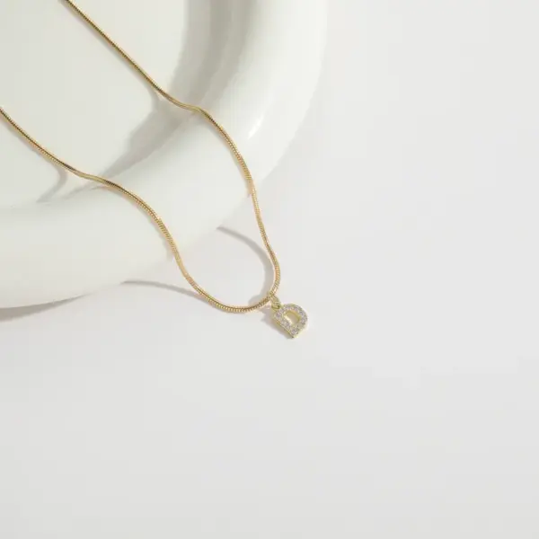Wholesale 14K Gold Plated Letter 304 Stainless Steel Copper Classic Style 304 Stainless Steel Lobster Trigger Clasp Closure Pendant Necklace