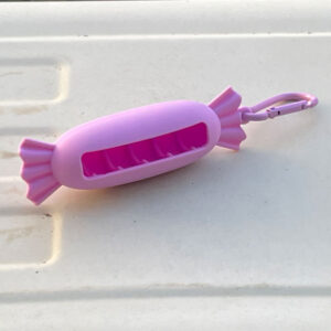 Protective case + carabiner / candy purple