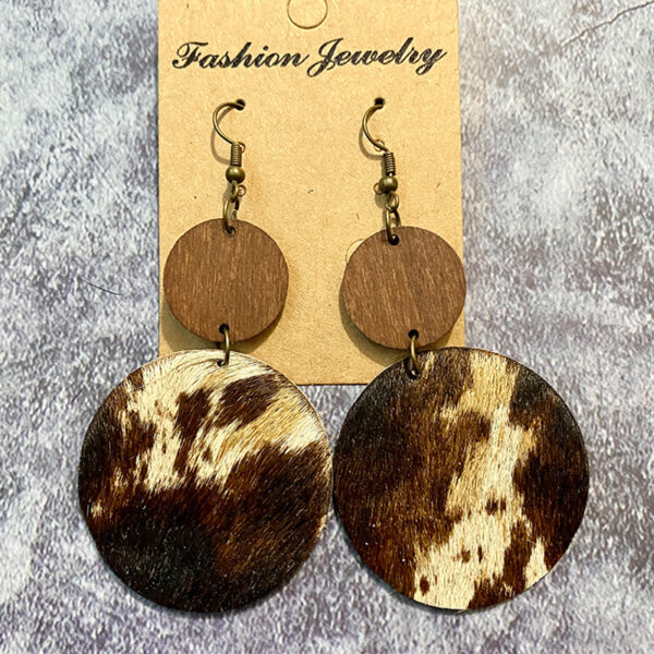 Wholesale Europe and the United States retro Western earrings Wood leather horse hair stitching earrings cross-border bohemian jewelry manufacturers supply