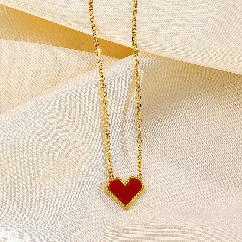 Wholesale PVD Coated 18K Gold Plated Heart Shape 304 Stainless Steel IG Style Simple Style Waterproof Non Tarnish 304 Stainless Steel Earrings Necklac