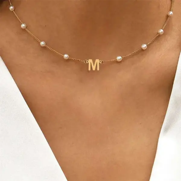 Wholesale PVD Coated Real Gold Plated Letter 201 Stainless Steel 304 Simple Style Classic Waterproof Non Tarnish Pendant Necklace